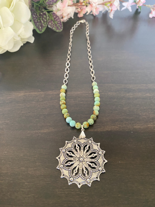 Flower Turquoise Necklace 